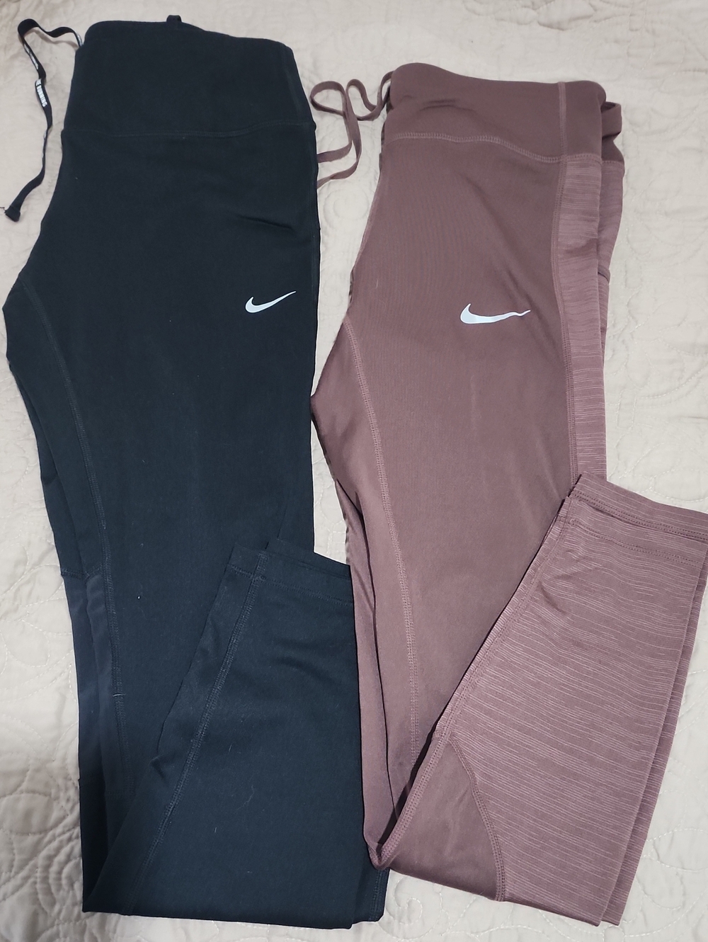 2 NIKE DRI-FIT Size M Womens Black Stretch Back Pocket Athletic Crop Leggings